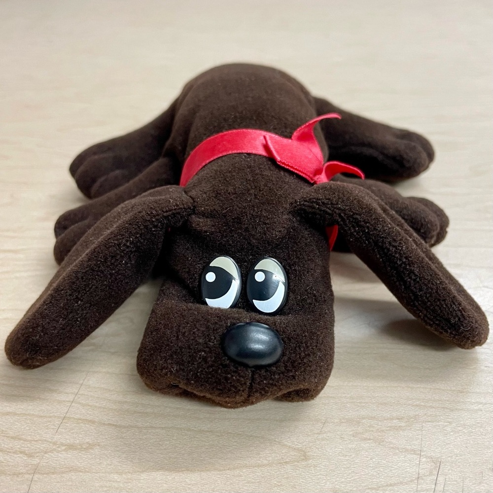 Vintage Tonka Pound Puppies Newborns Plush Dark Brown Dog Chocolate Lab 1985